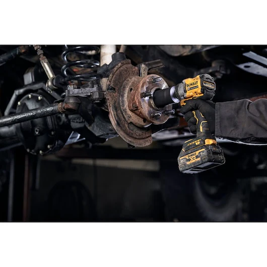 DeWalt DCF922B ATOMIC™ 20V MAX* 1/2 in 450 ft/lb Breakaway 300 ft/lb Fastening 20 V Cordless Impact - Image 7