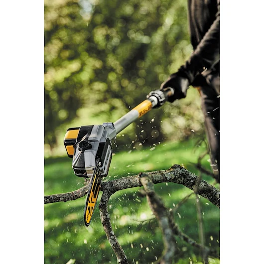 DEWALT DCPS620B 20V MAX XR Lithium-Ion 8 in. Brushless Pole Saw (Tool Only) - Image 9