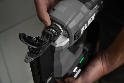 FLEX FX4341-1A 24V 23Ga Pin Nailer 2.5Ah Kit - Image 6