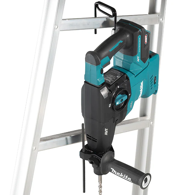 MAKITA HR008GM202 40Vmax XGT Brushless 1-3/16 in. Rotary Hammer SDS-PLUS Kit with AWS (4.0Ahx2) - Image 9