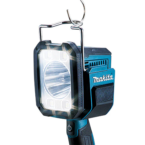 MAKITA ML007G 40V max XGT L.E.D Spot-Light 1,250 Lumens (ML007G) - Image 2