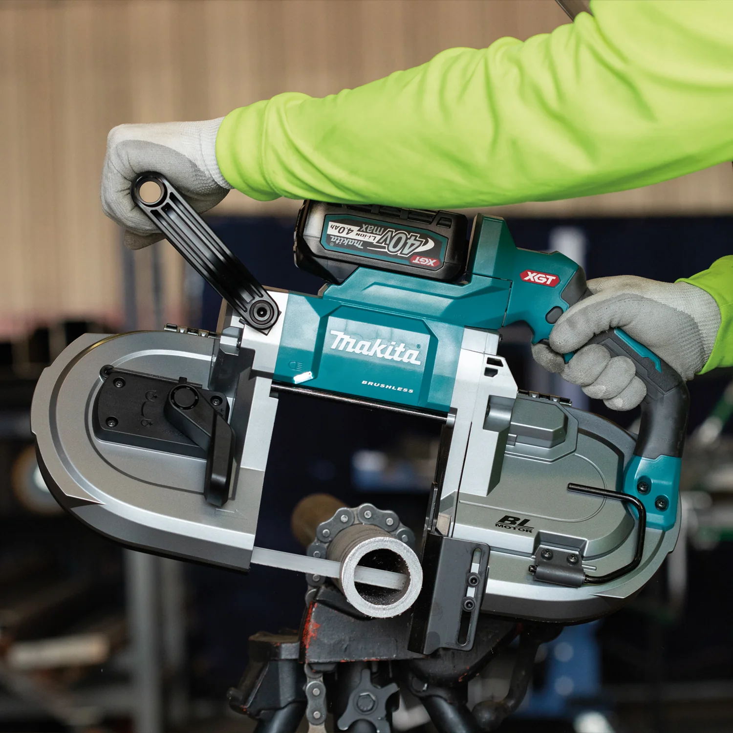 MAKITA PB002GZ 40Vmax XGT Brushless Portable Band Saw, Tool Only - Image 4