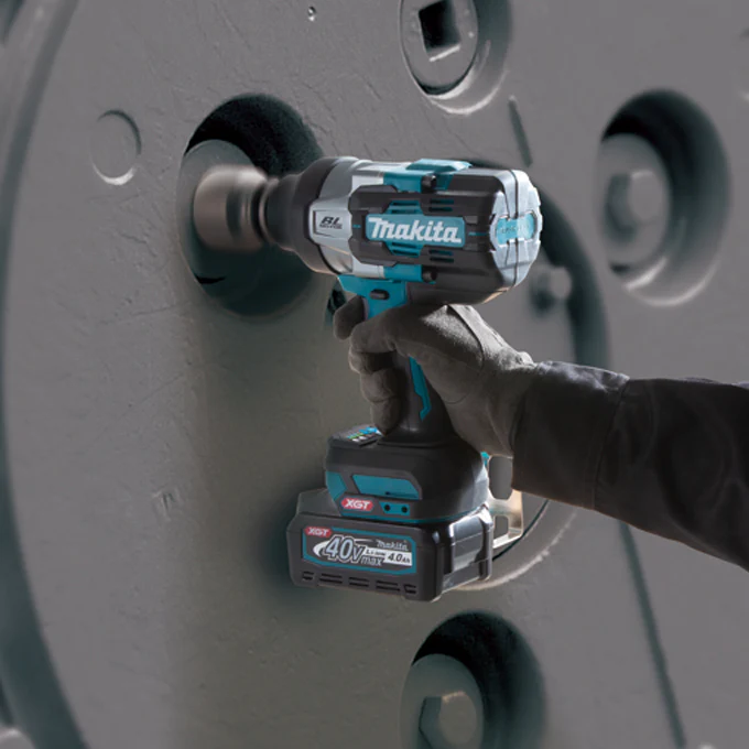MAKITA TW001GM102 40Vmax XGT Brushless 3/4 in. Impact Wrench Kit with Friction Ring (4.0Ah x1) - Image 4