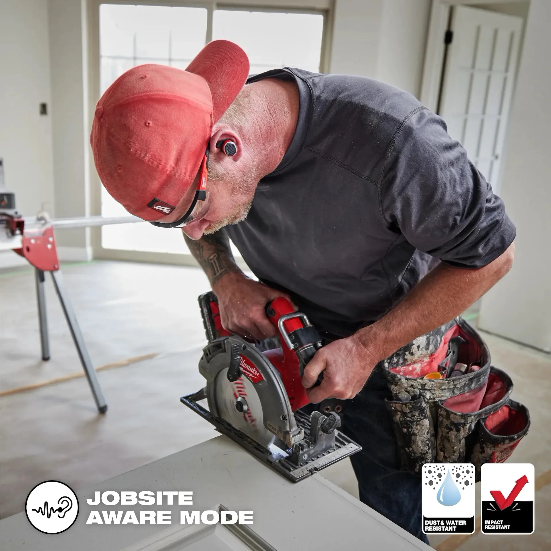 Milwaukee 2191-21 REDLITHIUM USB Bluetooth Jobsite Ear Buds - Image 12