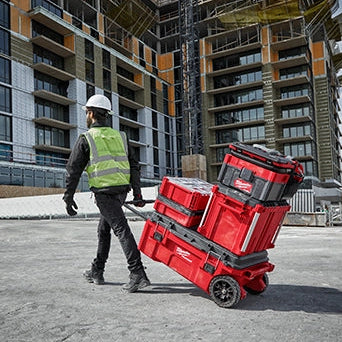 MILWAUKEE 48-22-8428 PACKOUT ROLLING TOOL CHEST - Image 4