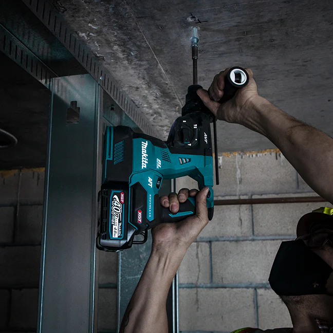 MAKITA HR001GZ 40Vmax XGT Brushless 1-1/8 in. Rotary Hammer SDS-PLUS with AWS (Tool Only) - Image 7